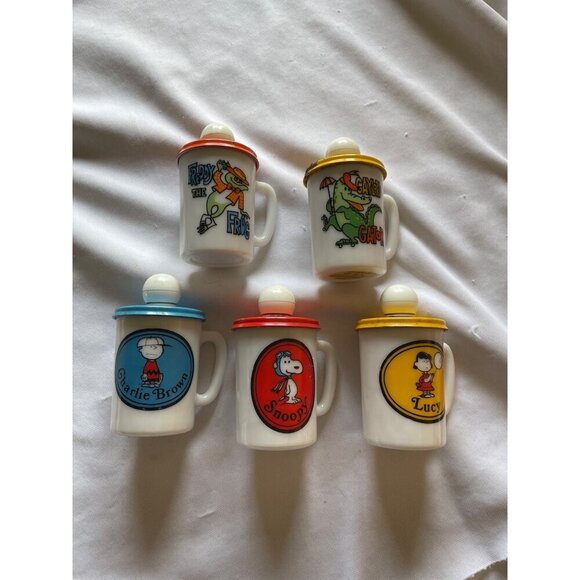 Vintage Peanuts & Animal Character Ceramic Mug Set W/ Lids - Picture 1 of 10